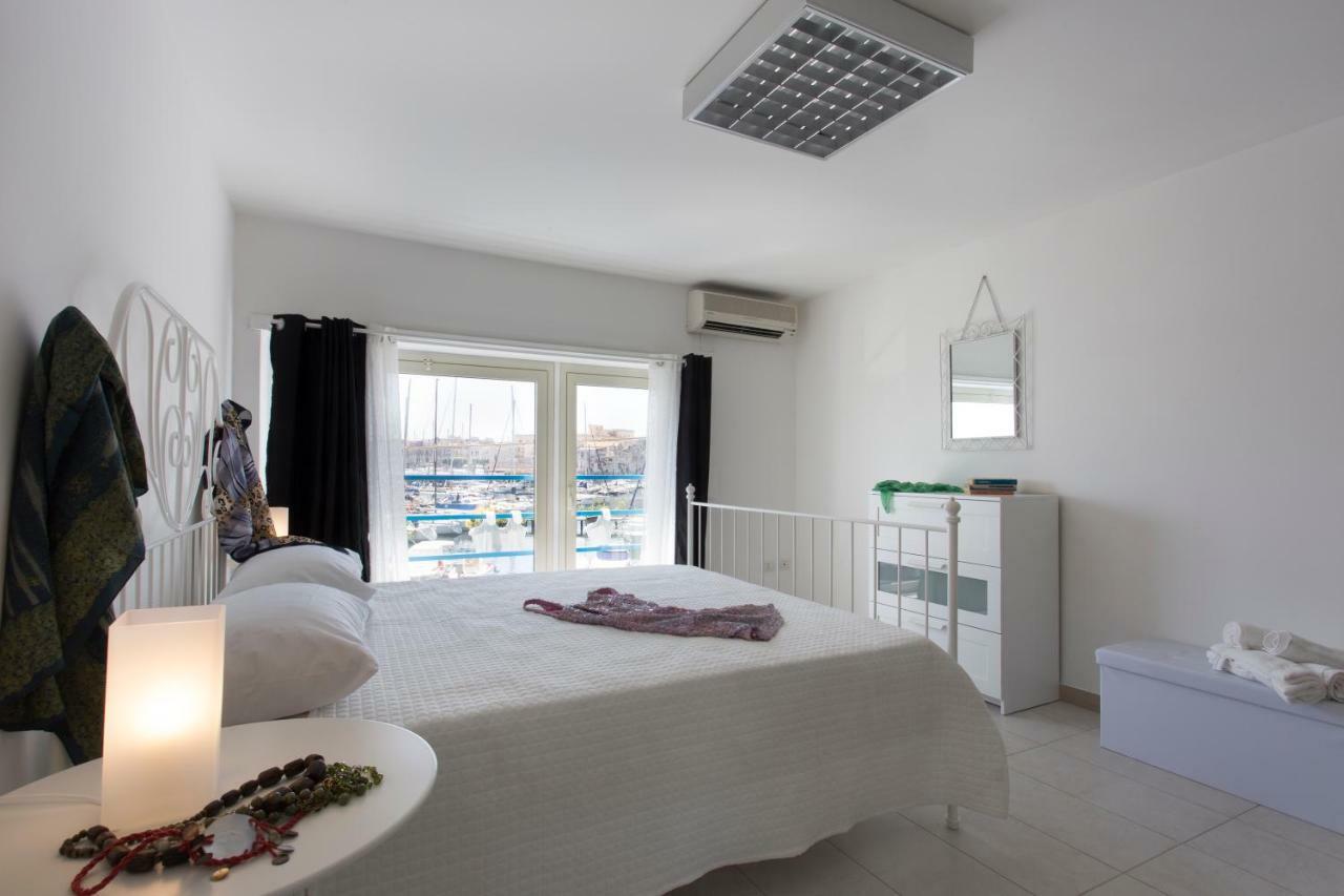 Tyche Apartamento Syracuse Exterior foto